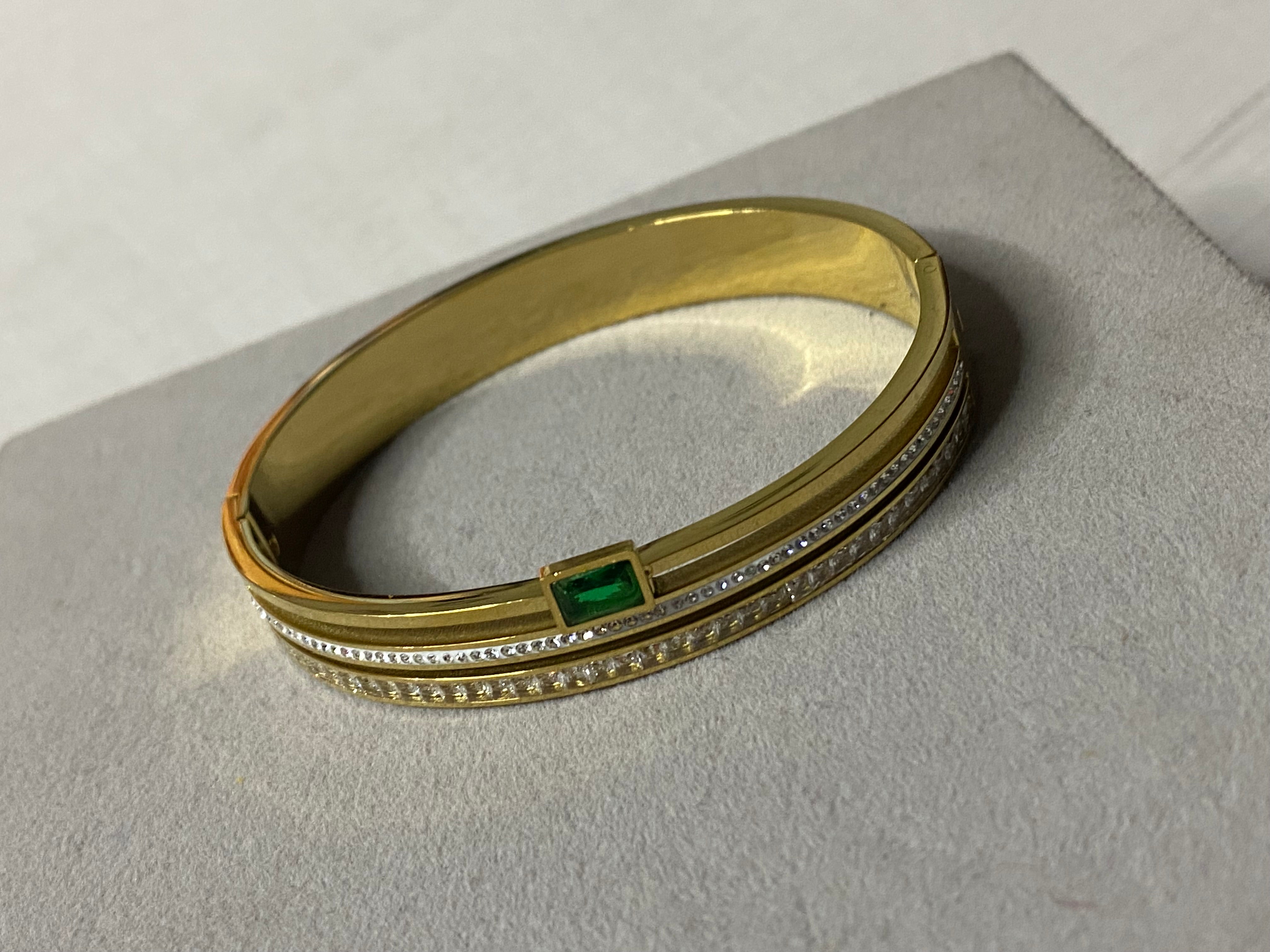 Anti-Tarnish Designer Openable Bracelet with American Diamonds | Premium Gold-Look Finish | Skin-Friendly | Stylish